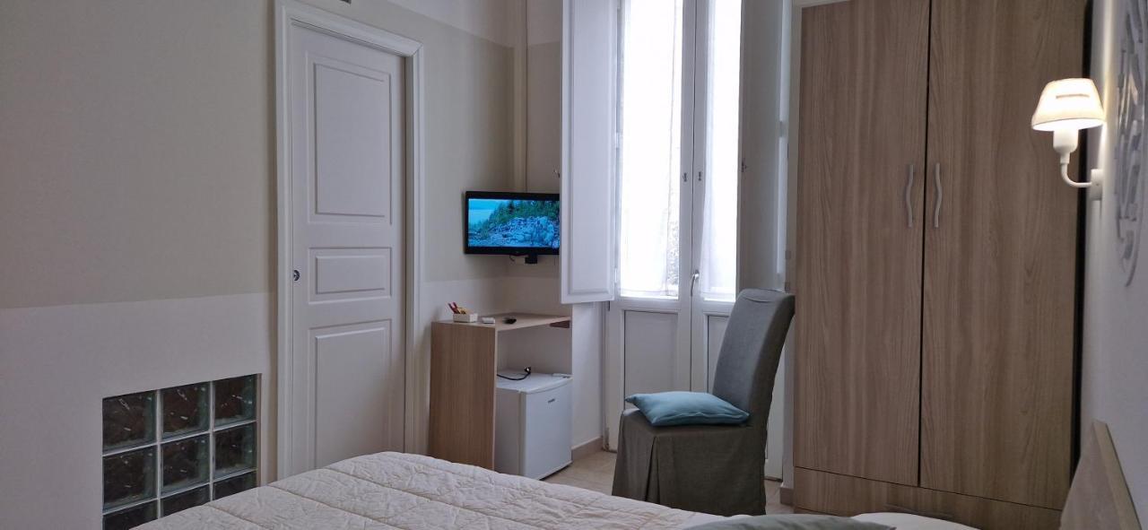 Diaz Rooms Лечче Экстерьер фото