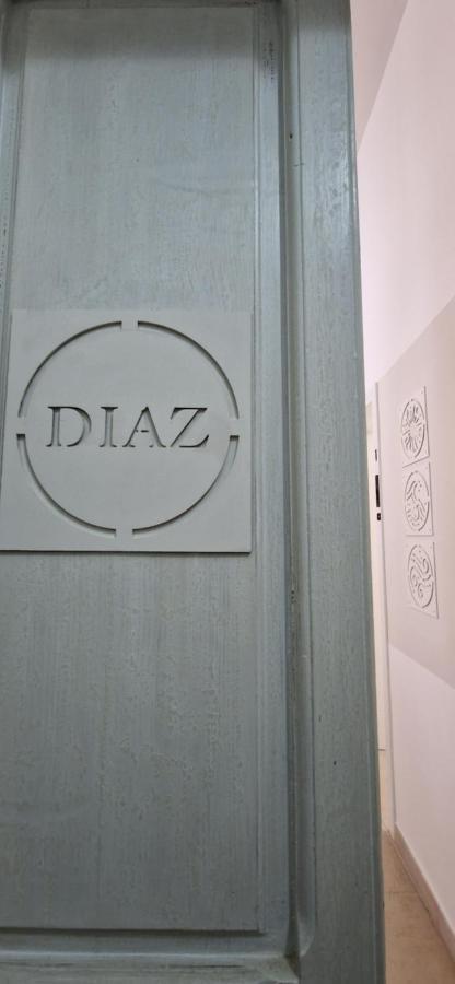 Diaz Rooms Лечче Экстерьер фото